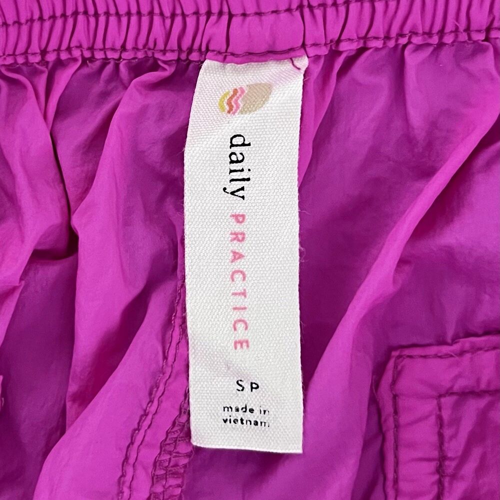 SOLD! Anthropologie Daily Practice Base Jump Parachute Pants Sz Small Hot Pink - Picture 8 of 10